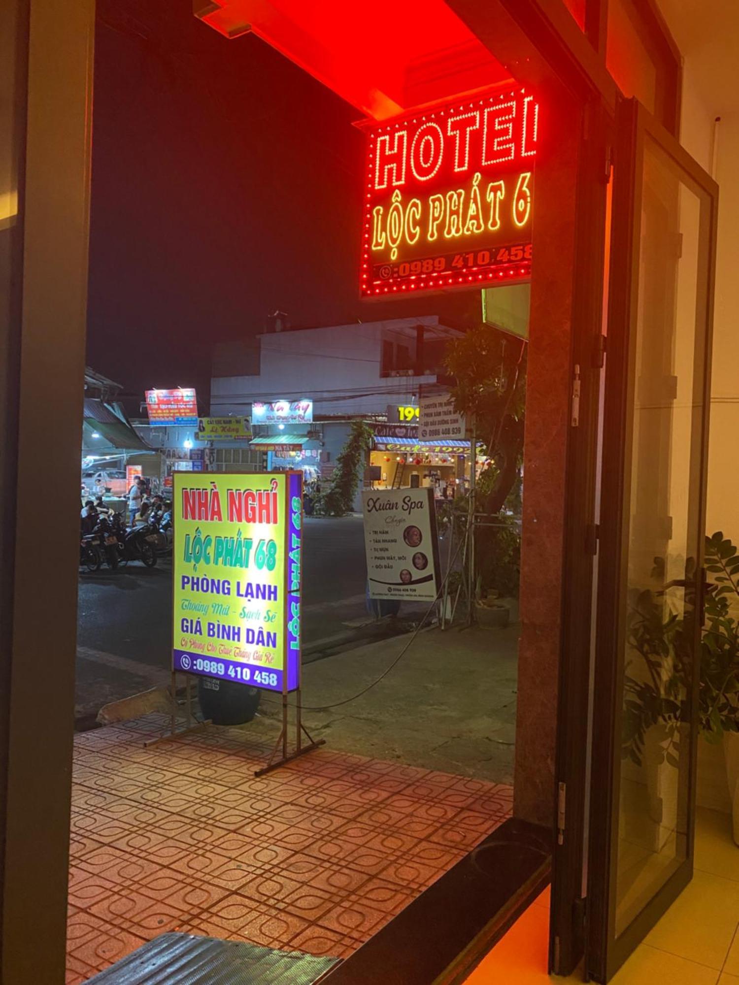 Nha Nghi Loc Phat 68 Thuan An Exterior photo